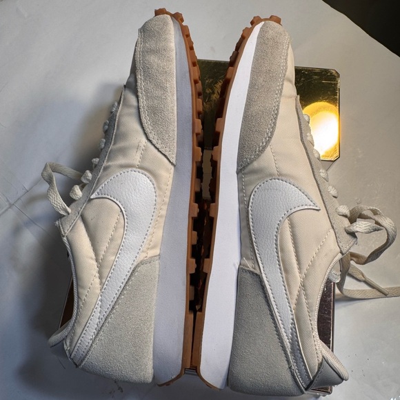 Nike Women's Athletic Shoes in Cream and Gray CK2351-101 - Picture 6 of 11